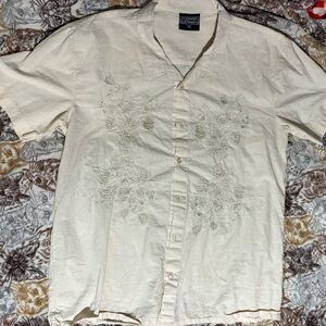 Hawaiian Off white button up
